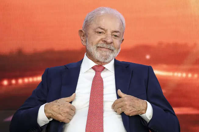 Polícia Federal faz megaoperação contra desvio de R$ 30 milhões do Programa Farmácia Popular no governo Lula